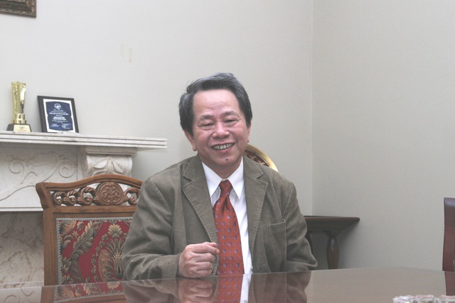 Chuyên gia Nguyễn Trần Bạt